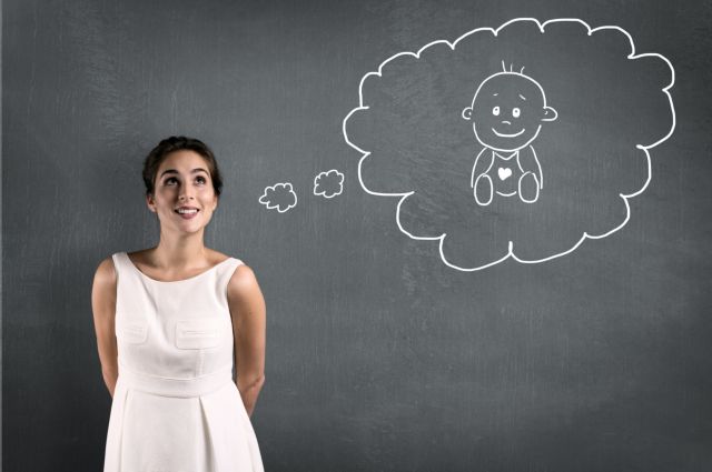 DW: Γερμανοί αναζητούν παρένθετες μητέρες στην Ελλάδα