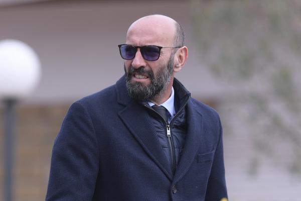 Η… μπάλα παίρνει και τον Μόντσι που αποχωρεί από τη Ρόμα