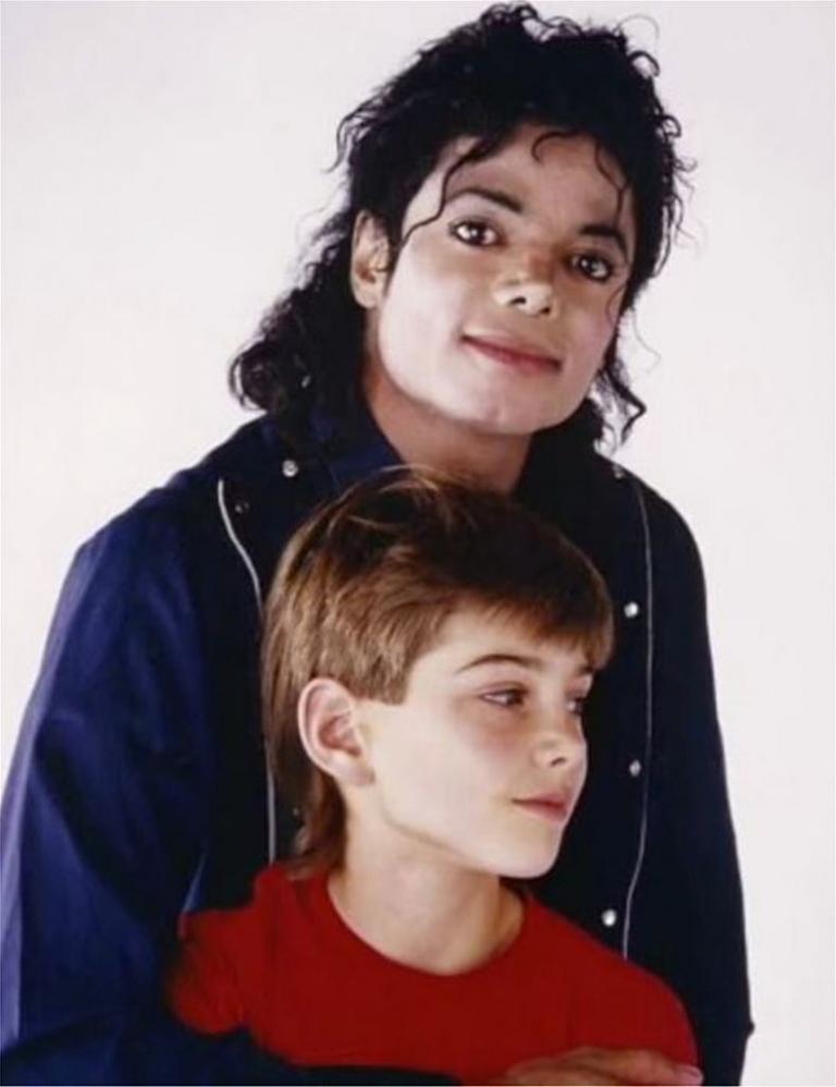 Σοκ: Το ντοκιμαντέρ για την κακοποίηση παιδιών από τον Μάικλ Τζάκσον