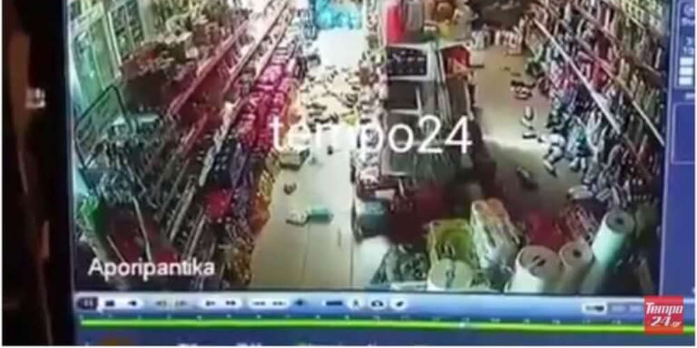 Βίντεο από τη στιγμή που ο Εγκέλαδος χτυπά το Γαλαξίδι