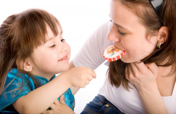 Μεγαλώστε ένα παιδί που έχει καλούς τρόπους