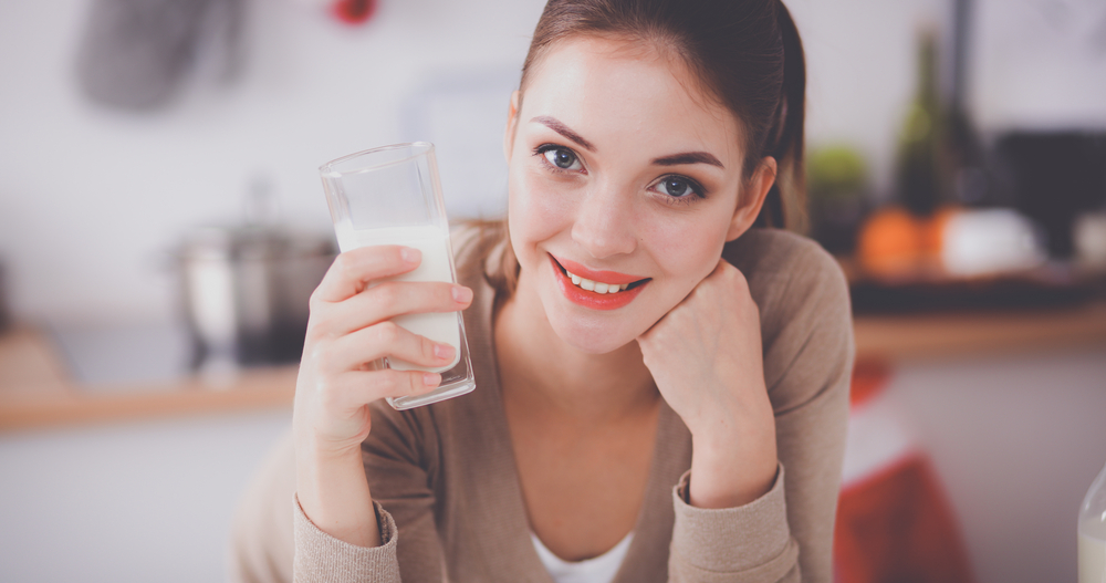 Κατσικίσιο γάλα: Έξι λόγοι να το προτιμήσετε