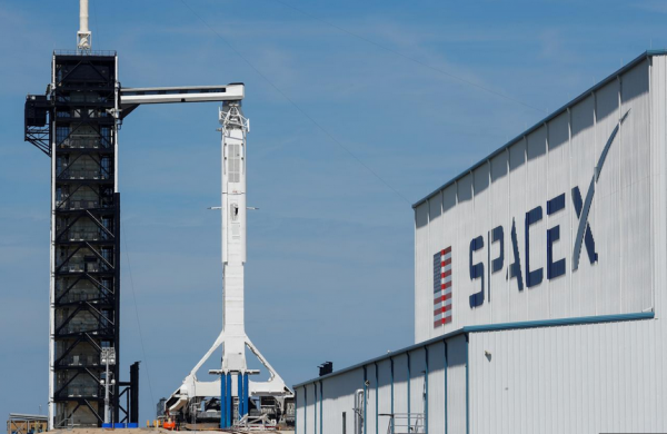 Εκτοξεύτηκε το σκάφος Crew Dragon της Space X μαζί με την κούκλα «Ρίπλεϊ»