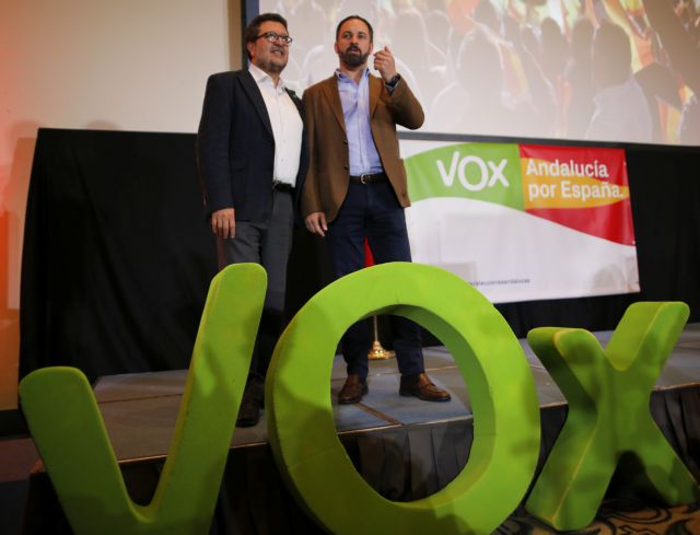 Ισπανία: Αυξημένα τα ποσοστά των Σοσιαλιστών και του ακροδεξιού Vox