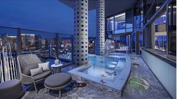 Ένα μικρό μουσείο μέσα σε μια σουίτα πολυτελείας στο Λας Βέγκας