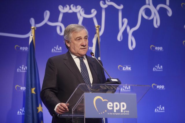 Ταγιάνι : Ζήτησε συγγνώμη για τις δηλώσεις του υπέρ του Μουσολίνι