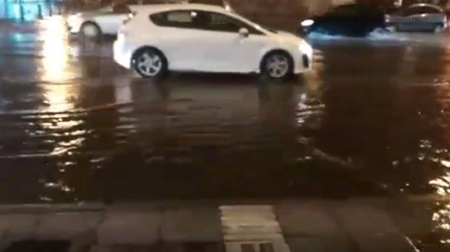 Πλημμύρισαν δρόμοι στο κέντρο της Θεσσαλονίκης