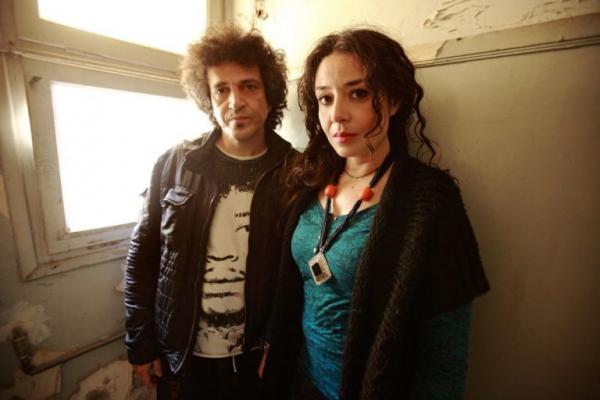 Η Φωτεινή Παπαδόδημα τραγουδάει για ένα «Άνθος του γιαλού»