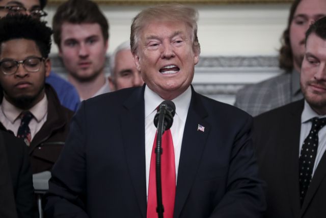 Μεγάλη έρευνα σε βάρος του Ντόναλντ Τραμπ ξεκινούν οι Δημοκρατικοί