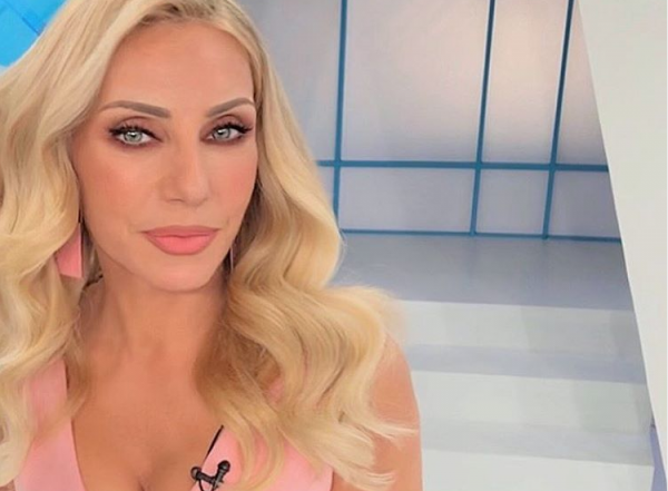 Έλενα Τσαβαλιά : Tέλος στην εκπομπή της – Το μήνυμά της