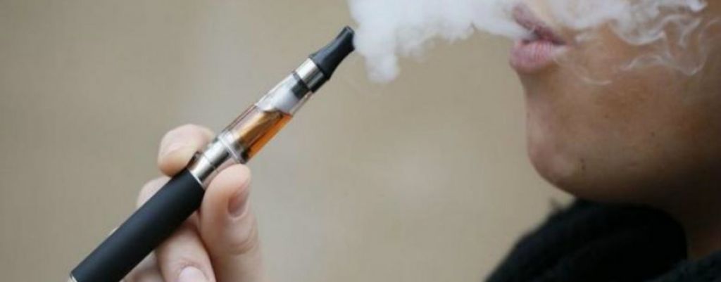 Εκρηξη και τραυματισμός πολίτη από ηλεκτρονικό τσιγάρο