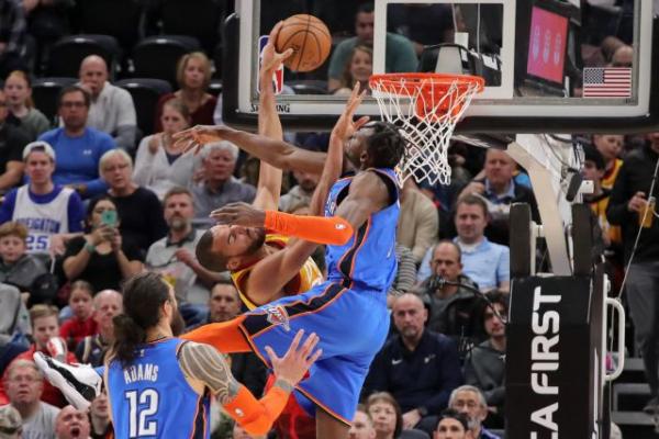 Στο κυνήγι της 3ης θέσης στη Δύση οι Θάντερ, 98-89 τους Τζαζ