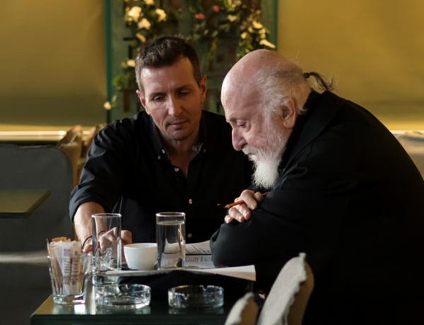 Στιγμιότυπα από την προετοιμασία του Δημήτρη Μπάση για το Άλσος