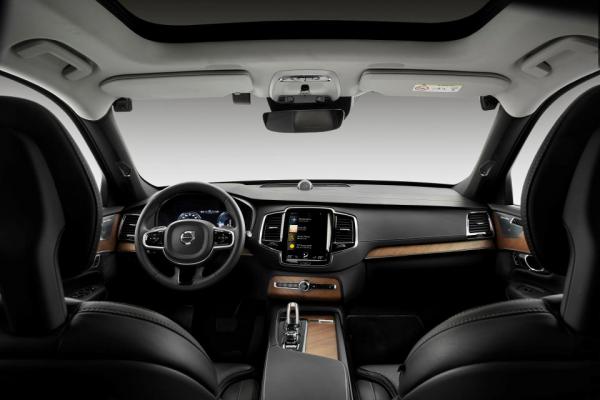 H Volvo επενδύει σε εσωτερικές κάμερες για την αντιμετώπιση παραβατικών συμπεριφορών από τους οδηγούς