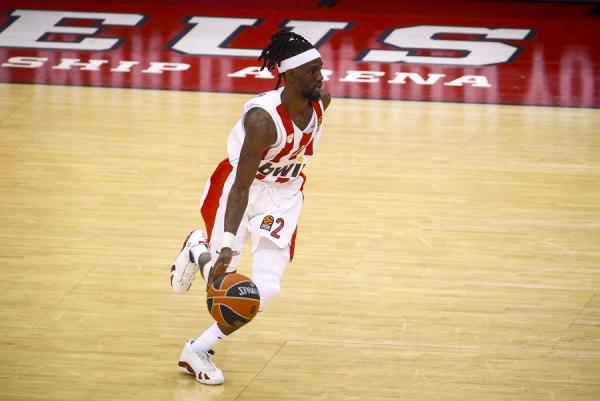 Γουέμπερ: «Προσπαθώ να καταλάβω το ευρωπαϊκό παιχνίδι»