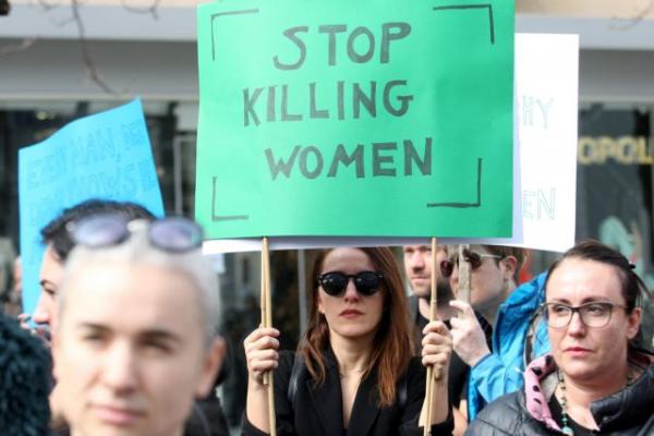 Χρέος μας να γίνουμε η κραυγή των χιλιάδων γυναικών θυμάτων που δεν ακούστηκε