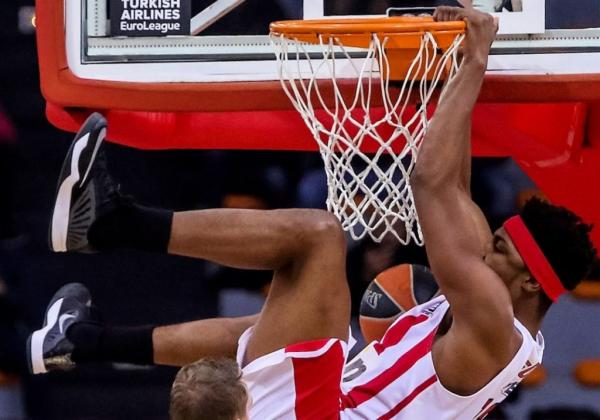 LIVE: Ολυμπιακός – Μπάγερν Μονάχου