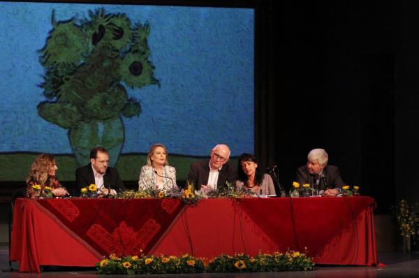 Στην Αθήνα ο συγγραφέας Ζαν Μισέλ Γκενασιά