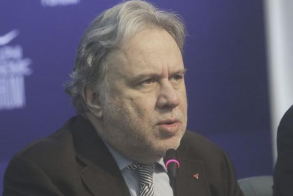 Στα Σκόπια ο Κατρούγκαλος για την ορκωμοσία του νέου Προέδρου της Βόρειας Μακεδονίας