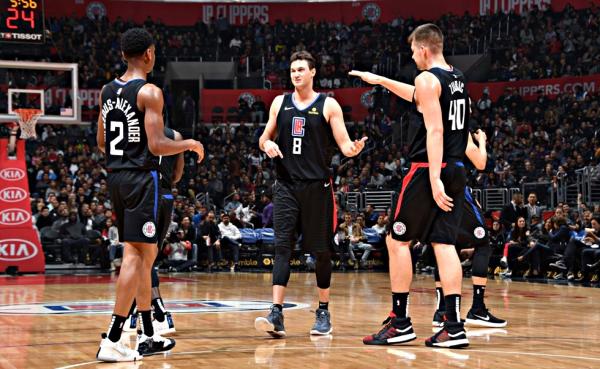 Κόνλεϊ και Γουίλιαμς έβαλαν στοπ σε Θάντερ και Τζαζ (vids)