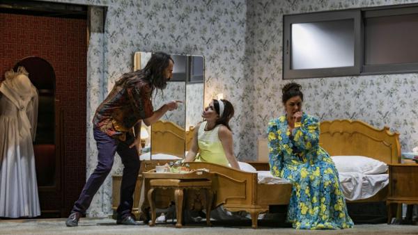 Οι πρώτες φωτογραφίες από τους «Γάμους του Φίγκαρο» στην ΕΛΣ