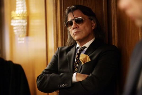 Οργισμένα τιτιβίσματα για τον «ήσυχο ύπνο» του Ηλία Ψινάκη