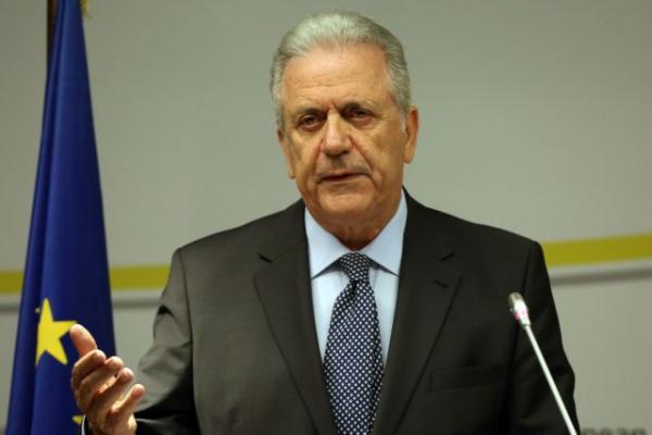 Αβραμόπουλος: Η ΕE διέσωσε 730.000 πρόσφυγες το 2015