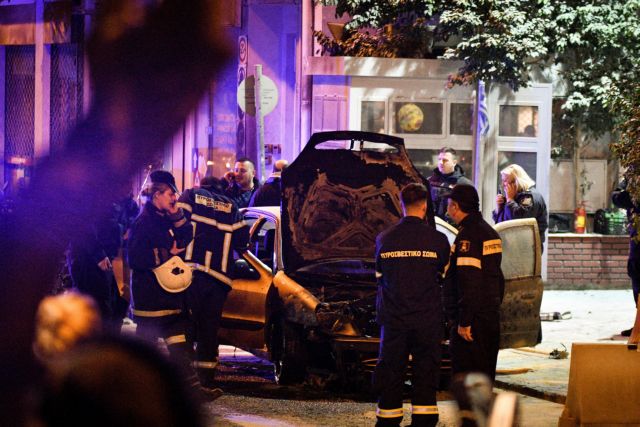 Επίθεση με μολότοφ στο Α.Τ. Ακροπόλεως