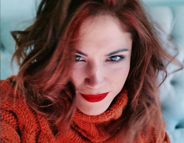 Ξέσπασε δημόσια η Μαίρη Συνατσάκη για τις ομοφοβικές επιθέσεις