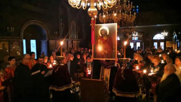 Μεγάλο Σάββατο: Ποιά η σημασία της ημέρας – Γιατί γιορτάζουμε στις 12 μετά τα μεσάνυχτα;