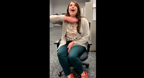 «Συνελήφθη» να μιμείται σειρήνα περιπολικού