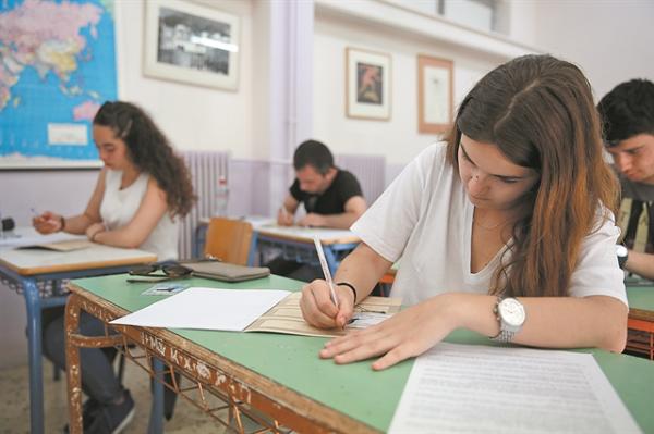 Πανελλαδικές 2019: Σαρωτικές αναδιατάξεις και πολλά ερωτηματικά