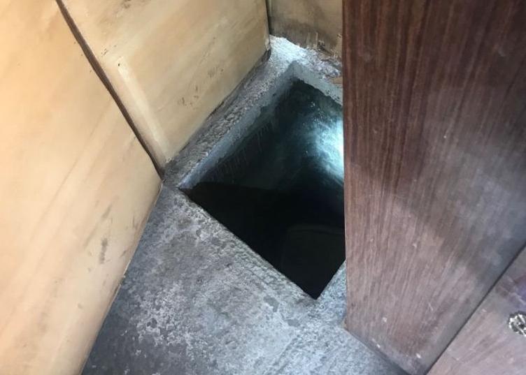 Εφιάλτης για πρόσφυγες στη Θεσσαλονίκη – Τους είχαν κλειδωμένους σε υπόγειο