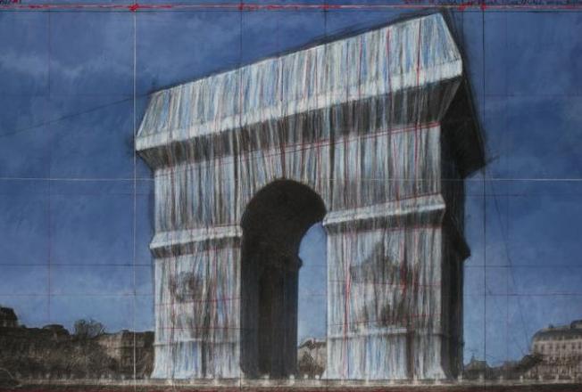 Ο Christo «έντυσε» την Αψίδα του Θριάμβου