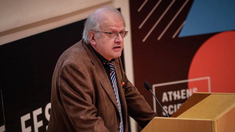 Επιμένει ο Τσελέντης: Πιθανός ένας μεγαλύτερος σεισμός από 5,3 Ρίχτερ