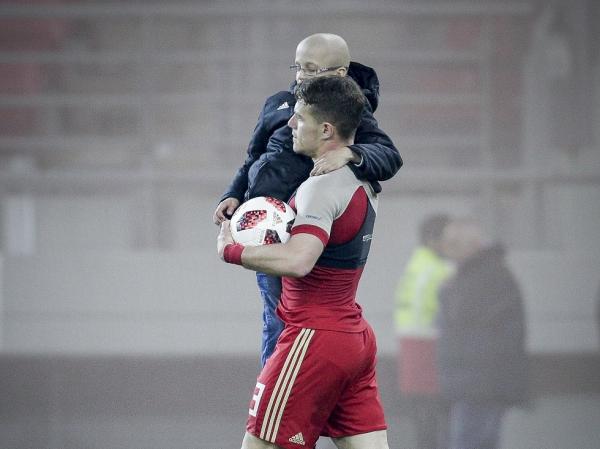 Στον πάγκο του Ολυμπιακού με τον Κούτρη ο μικρός Βασίλης