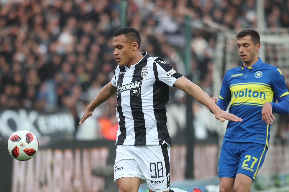 Ενοχλήσεις στο ισχίο ο Ζαμπά