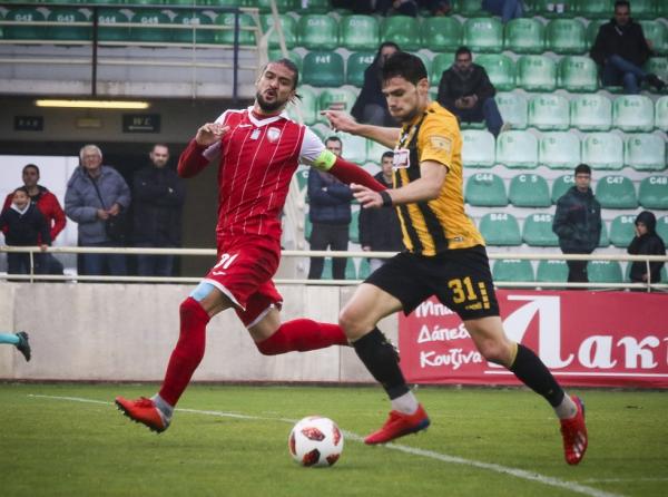 Το μέλλον του Μπογέ και τα δύο πρόσωπα της ΑΕΚ