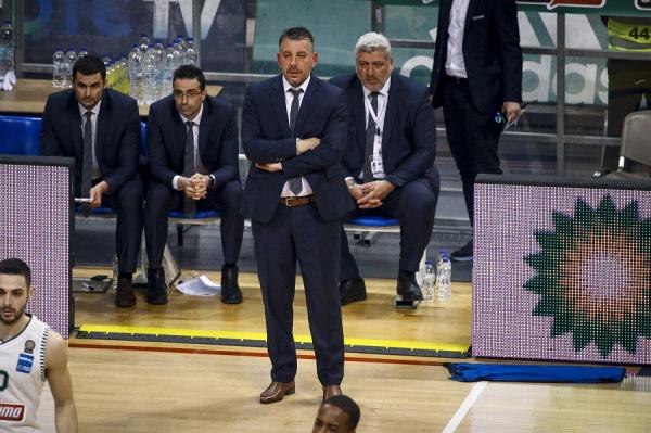 Καμία έκπληξη η βαριά ήττα για τον Παπαθεοδώρου