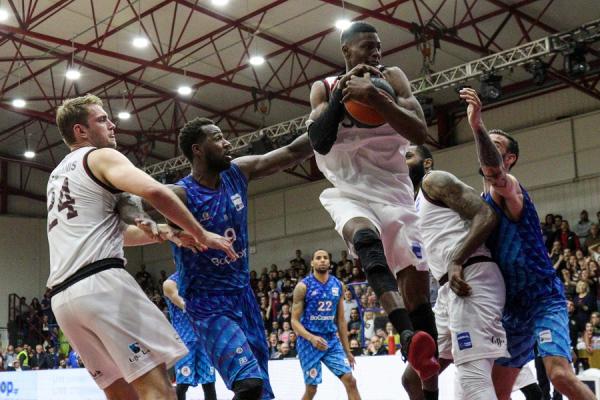 «Σφράγισε» τη συμμετοχή του στα πλέι οφ ο Ήφαιστος