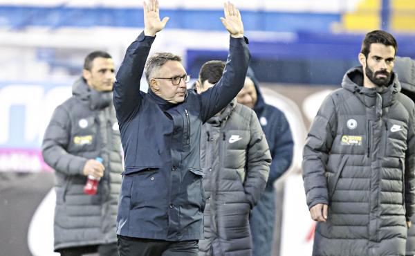 Αινιγματικός ο Κάναντι για το μέλλον του στον Ατρόμητο