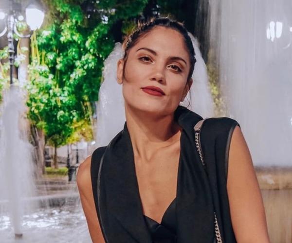 Ποιός είναι ο αγαπημένος τραγουδιστής της Μαίρης Συνατσάκη;