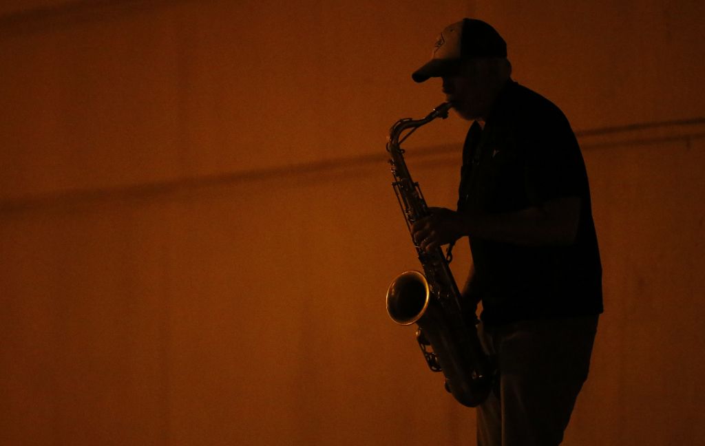 Ασυνήθιστη λεία για ιταλούς διαρρήκτες – Άρπαξαν 35 σαξόφωνα από συλλέκτη