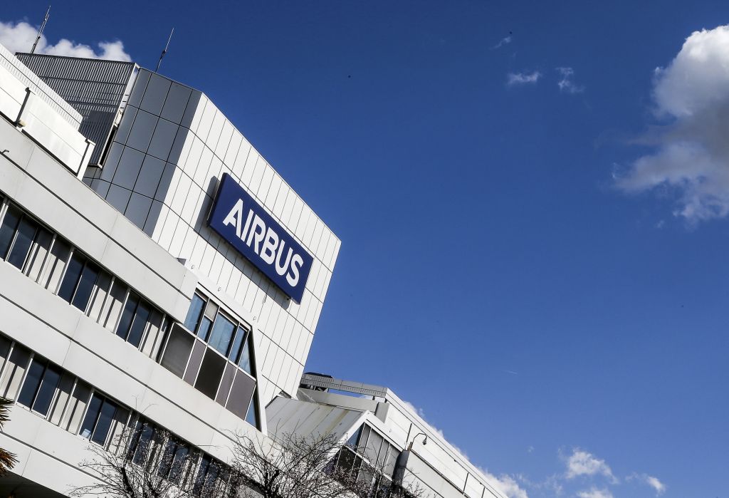 Γαλλία: Ζητά φιλικό διακανονισμό στη διένεξη Boeing-Airbus, λόγω απειλών ΗΠΑ για νέους δασμούς
