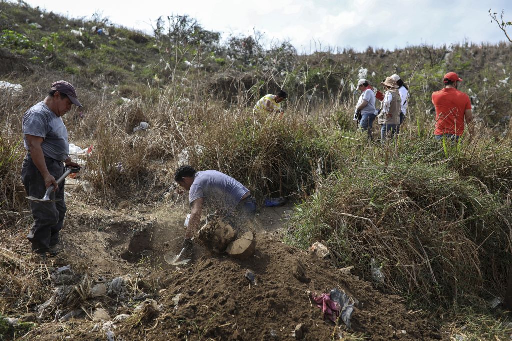 Εντοπίστηκε ομαδικός τάφος στο Μεξικό - Φόβοι για δεκάδες νεκρούς