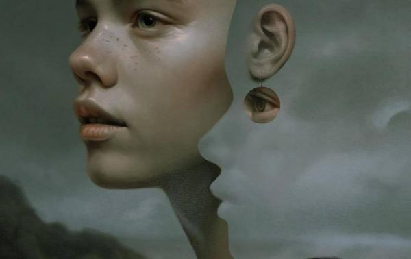 Σουρεαλιστικά γυναικεία πορτρέτα