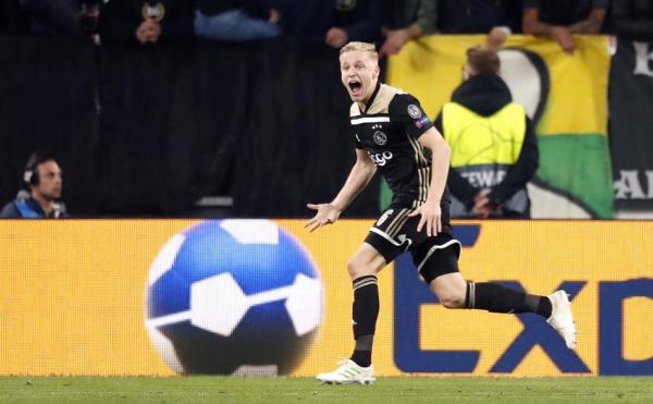 Επική πρόκριση του Άγιαξ, πέρασε και η Μπάρτσα