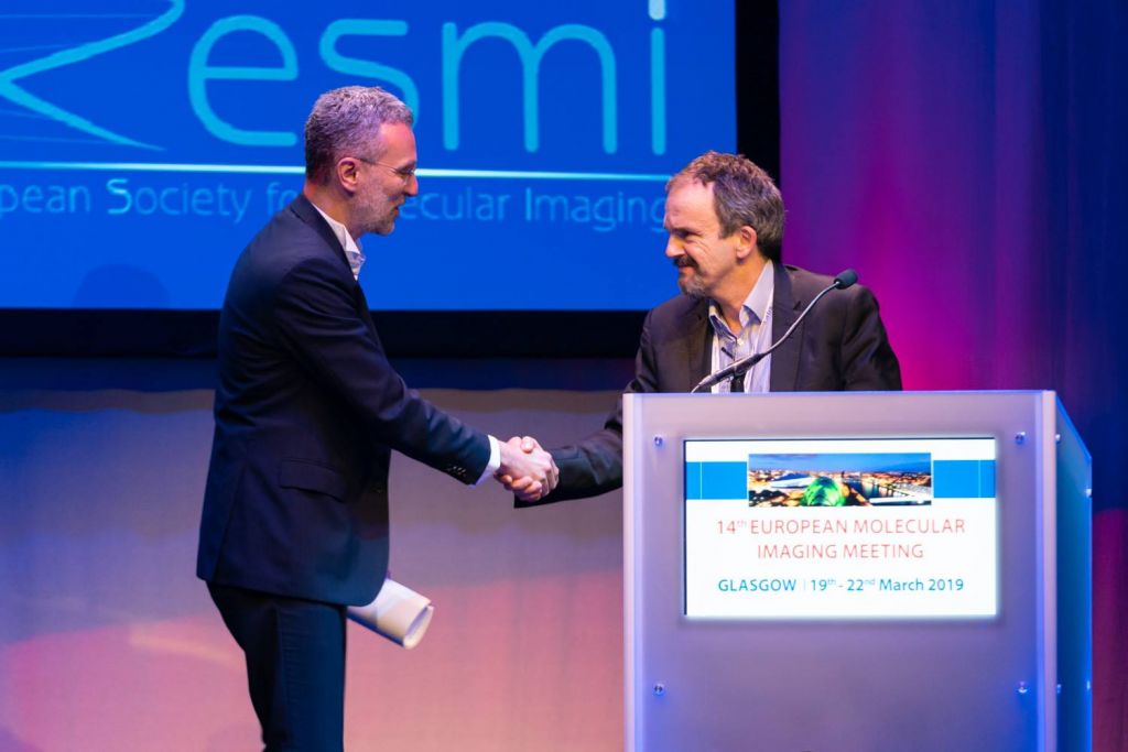 Ο ερευνητής του ΙΤΕ Γιάννης Ζαχαράκης ανέλαβε πρόεδρος της Ευρωπαϊκής Εταιρείας Μοριακής Απεικόνισης