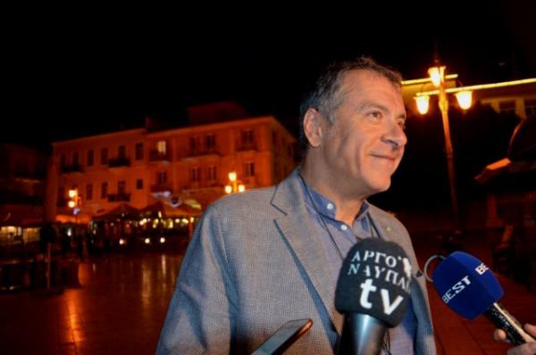 Θεοδωράκης: Θέλουμε να μετέχουμε ενεργά στη λήψη αποφάσεων