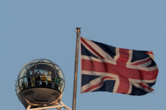 Εκκένωση ναυπηγείου στη Βρετανία: Δεν υπάρχει κίνδυνος για την πυρηνική ασφάλεια